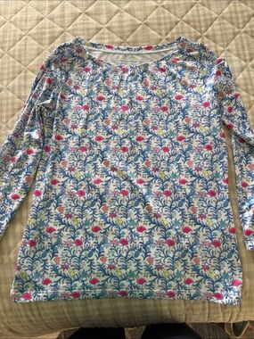 Vineyard Vines Long Sleeve lightweight top - vine and flamingo pattern.